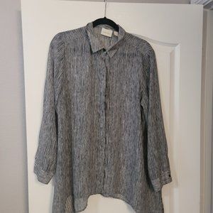 Chico's Black & White Shark Top Bite Hem